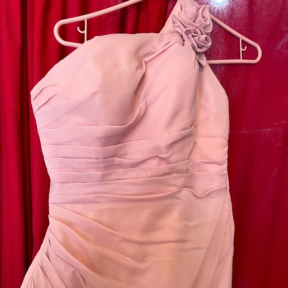 Formal Dress - Picture 5 of 6